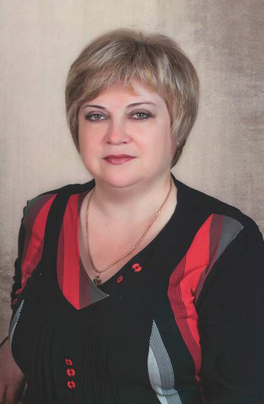Лихолит Елена Григорьевна.
